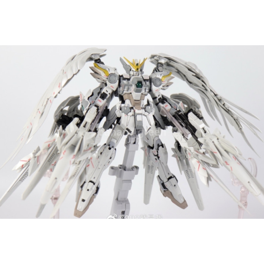 다반 MG 8827 윙 건담 스노우 화이트 프렐류드 프라모델