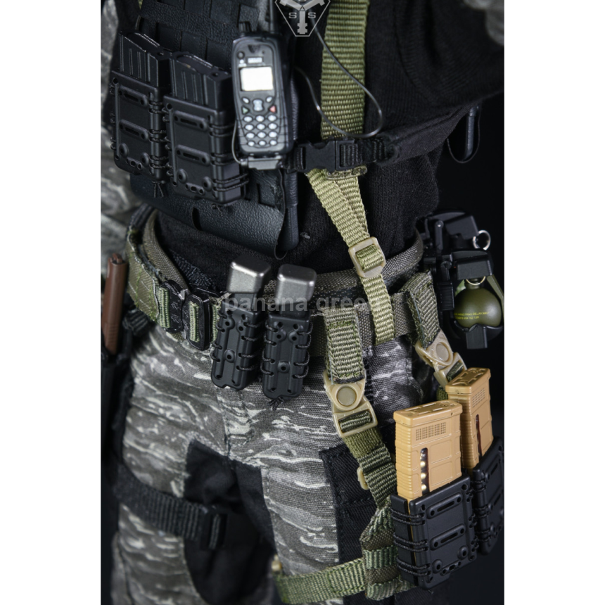 CBI x Easy Simple 이지앤심플 27005 테스크포스58 1/6 브레드