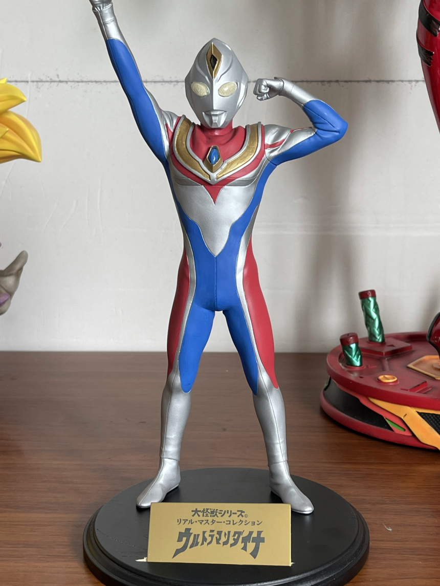 울트라맨 다이나 ULTRAMAN DYNA 레진피규어