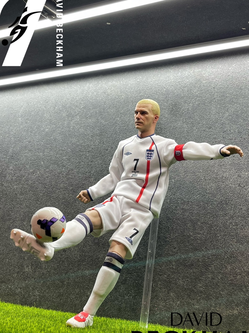 CR7 스튜디오 잉글랜드 삭발 빡빡이 헤어 1/6 데이비드 베컴 축구피규어