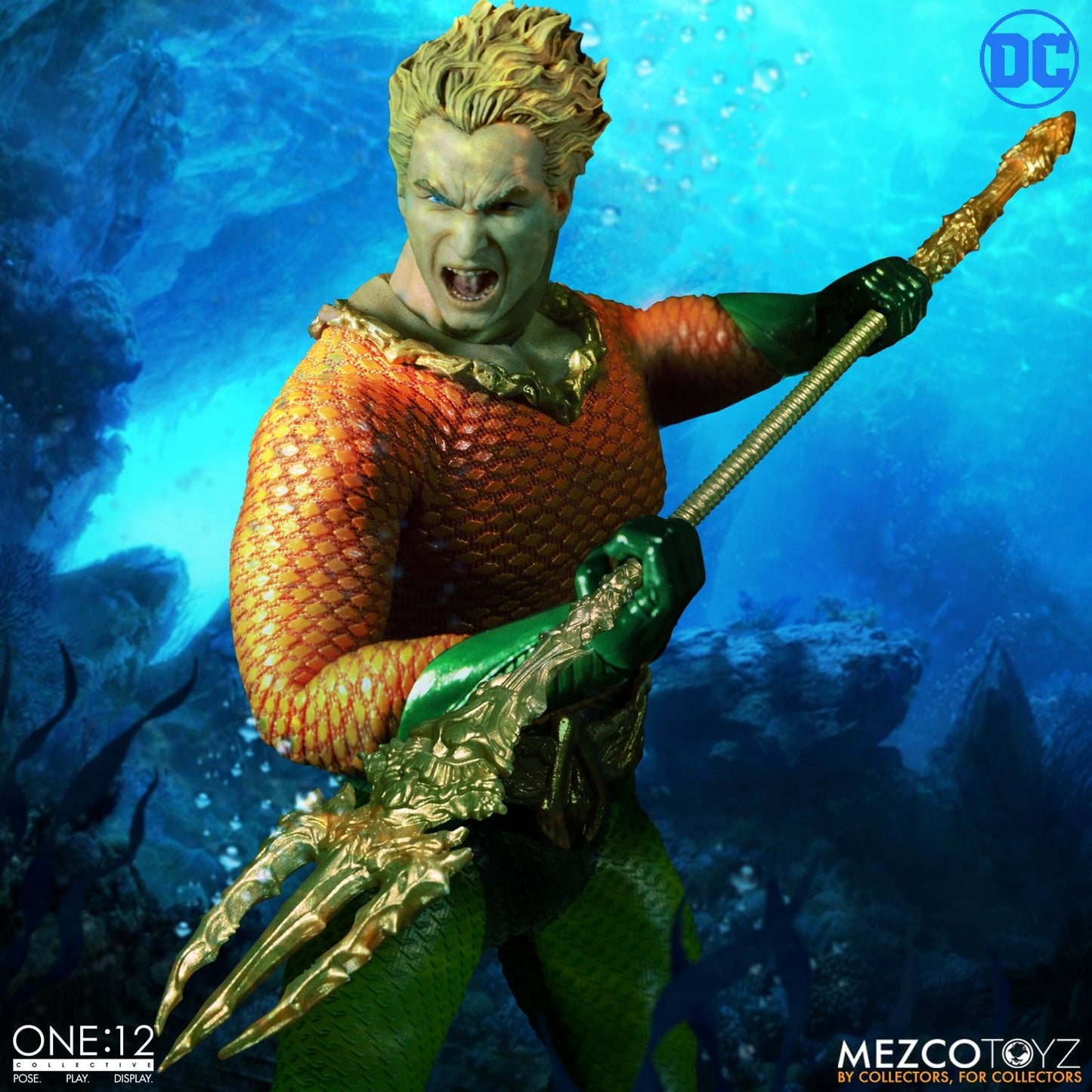 Mezco Toyz 메즈코 토이즈 1/12 아쿠아맨 코믹스 버전 액션 피규어