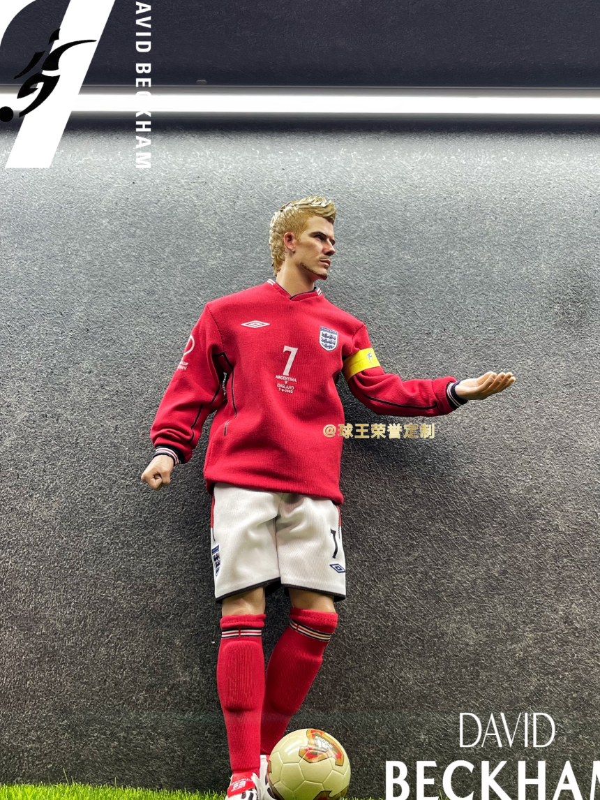 CR7 스튜디오 잉글랜드 닭벼슬 모히칸 윙어 1/6 데이비드 베컴 축구 피규어