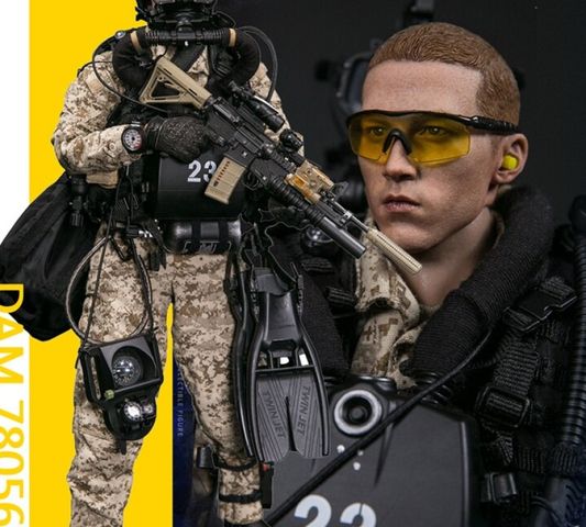 DAMTOYS 댐토이 USMC 78056 마린포스 1/6 정찰 전투 다이버 피규어