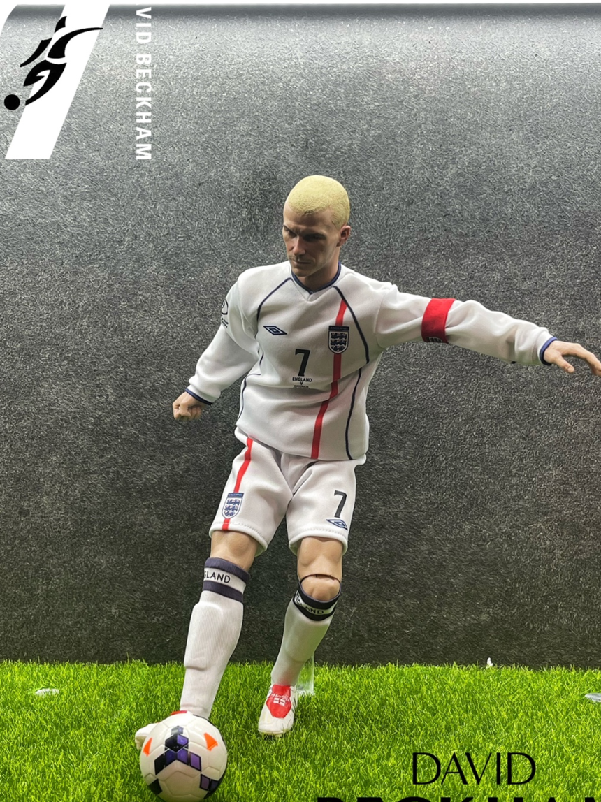 CR7 스튜디오 잉글랜드 삭발 빡빡이 헤어 1/6 데이비드 베컴 축구피규어