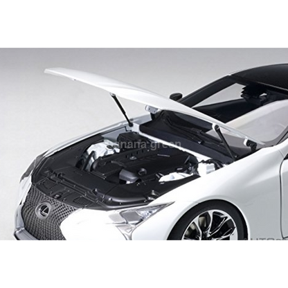 AUTOart 오토아트 1/18 렉서스 LC500 메탈릭 화이트 인테리어 컬러 : 블랙