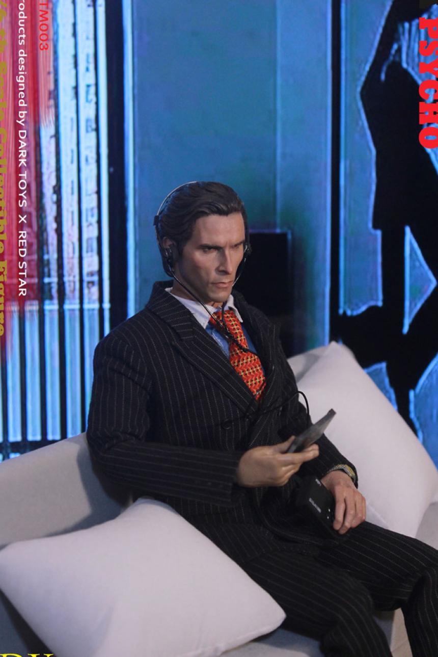 DARK TOYS DTM003 아메리칸 싸이코 1/6 크리스찬 베일 패트릭 베이트만