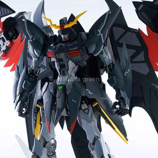 이화 건담 데스사이즈 헬 EW 액션 피규어