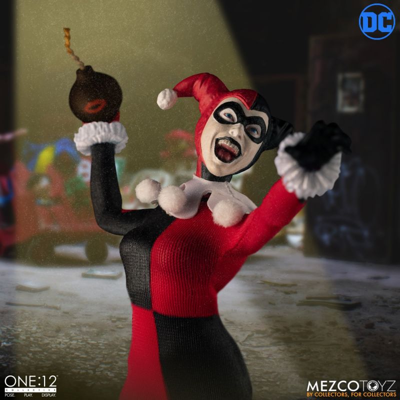 Mezco toys 메즈코 토이즈 1/12 배트맨 할리퀸 액션피규어