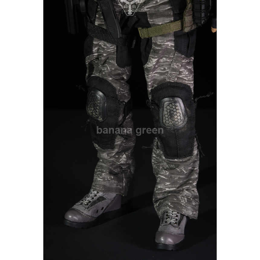 CBI x Easy Simple 이지앤심플 27005 테스크포스58 1/6 브레드